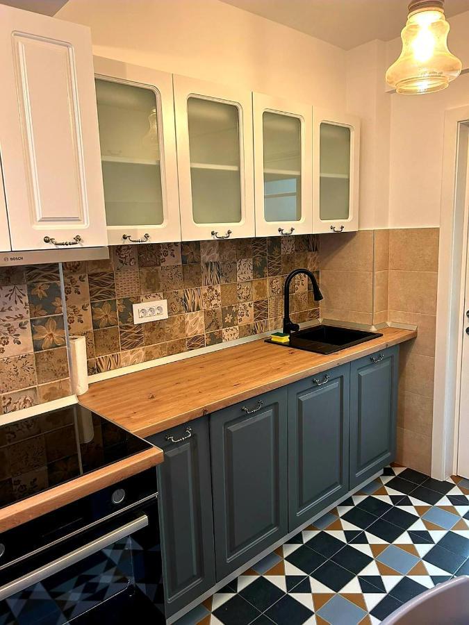 Alex Apartament Central Bukares Bagian luar foto