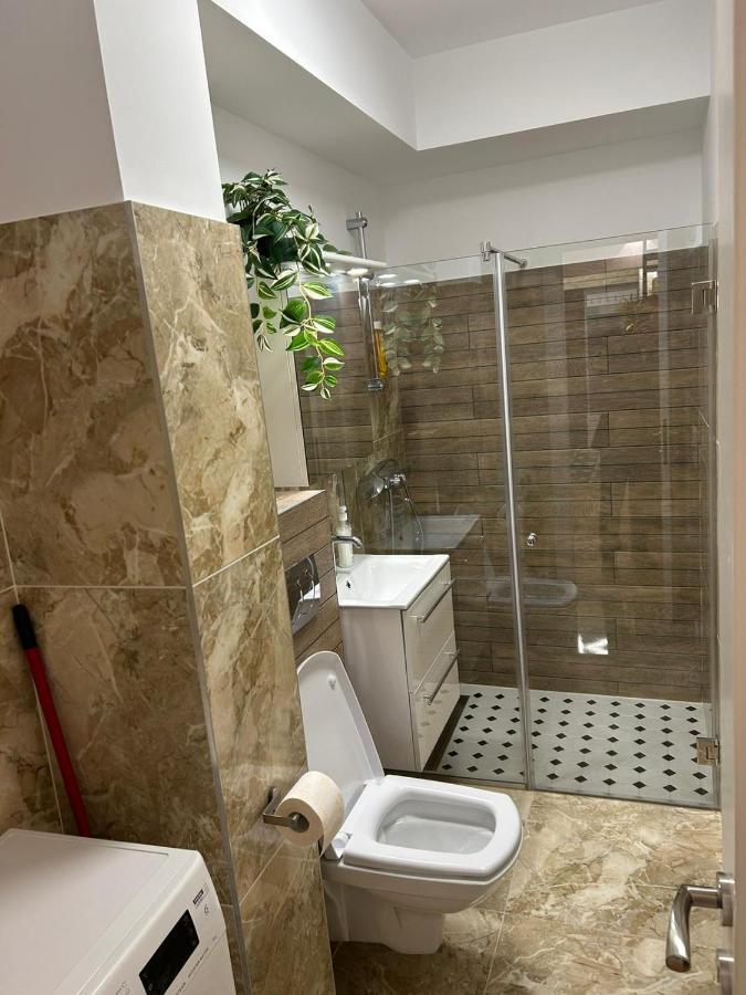Alex Apartament Central Bukares Bagian luar foto